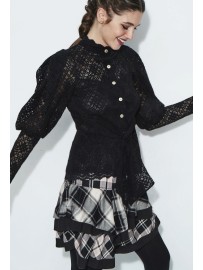 BLUSA ENCAJE LAZADA NEGRO HIGHLY PREPPY