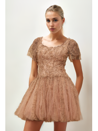 VESTIDO MINI ENCAJE CON TUL