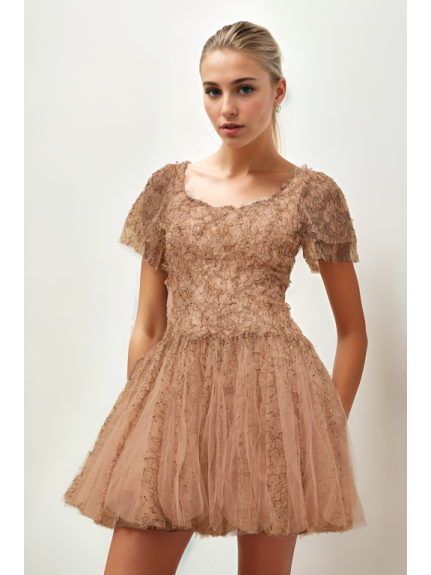 VESTIDO MINI ENCAJE CON TUL