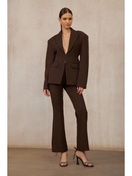 CONJUNTO BLAZER Y PANTALÓN MARRÓN