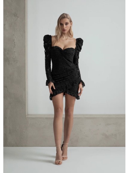 VESTIDO TUBO DE ENCAJE DE TERCIOPELO CRUZADO CON ESCOTE CORAZÓN NEGRO