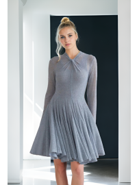 VESTIDO MINI DE PUNTO GRIS CON DETALLE TORCIDO