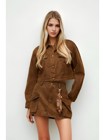 CONJUNTO CHAQUETA + FALDA MARRÓN CONTEXTURA DE ANTE