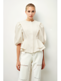 BLUSA BLANCA CON CINTURA PEPLUM