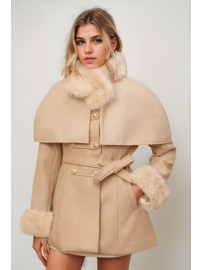 ABRIGO PIEL SINTÉTICO CON CAPA DESMONTABLE